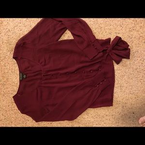 Stunning White House Black Market blouse